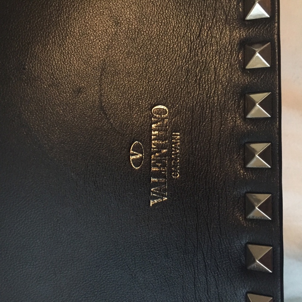 Auth -  Valentino Rockstud Clutch - Picture 8 of 8